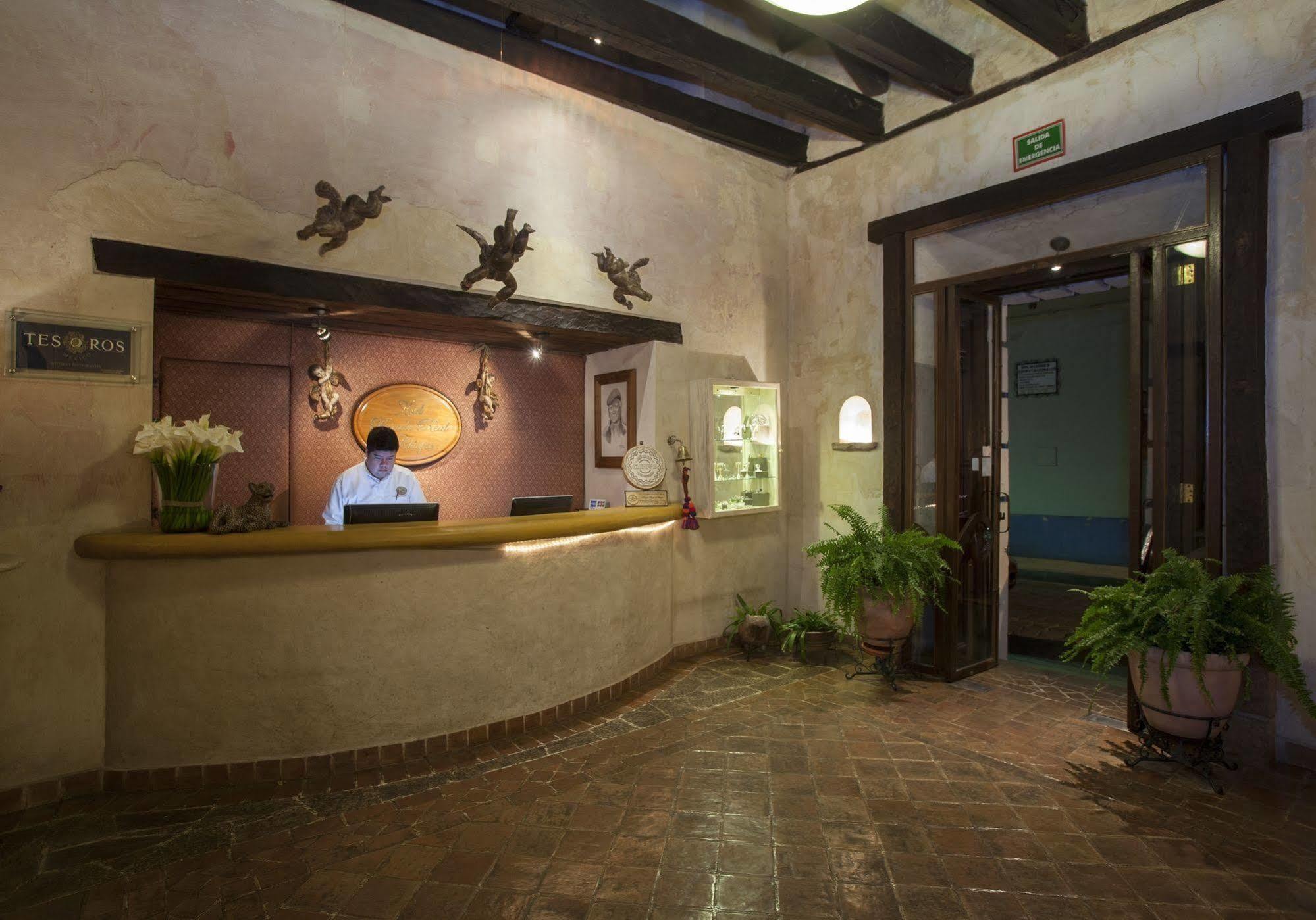 圣克里斯托瓦尔代拉斯卡萨斯米森大酒店 San Cristóbal de Las Casas 外观 照片