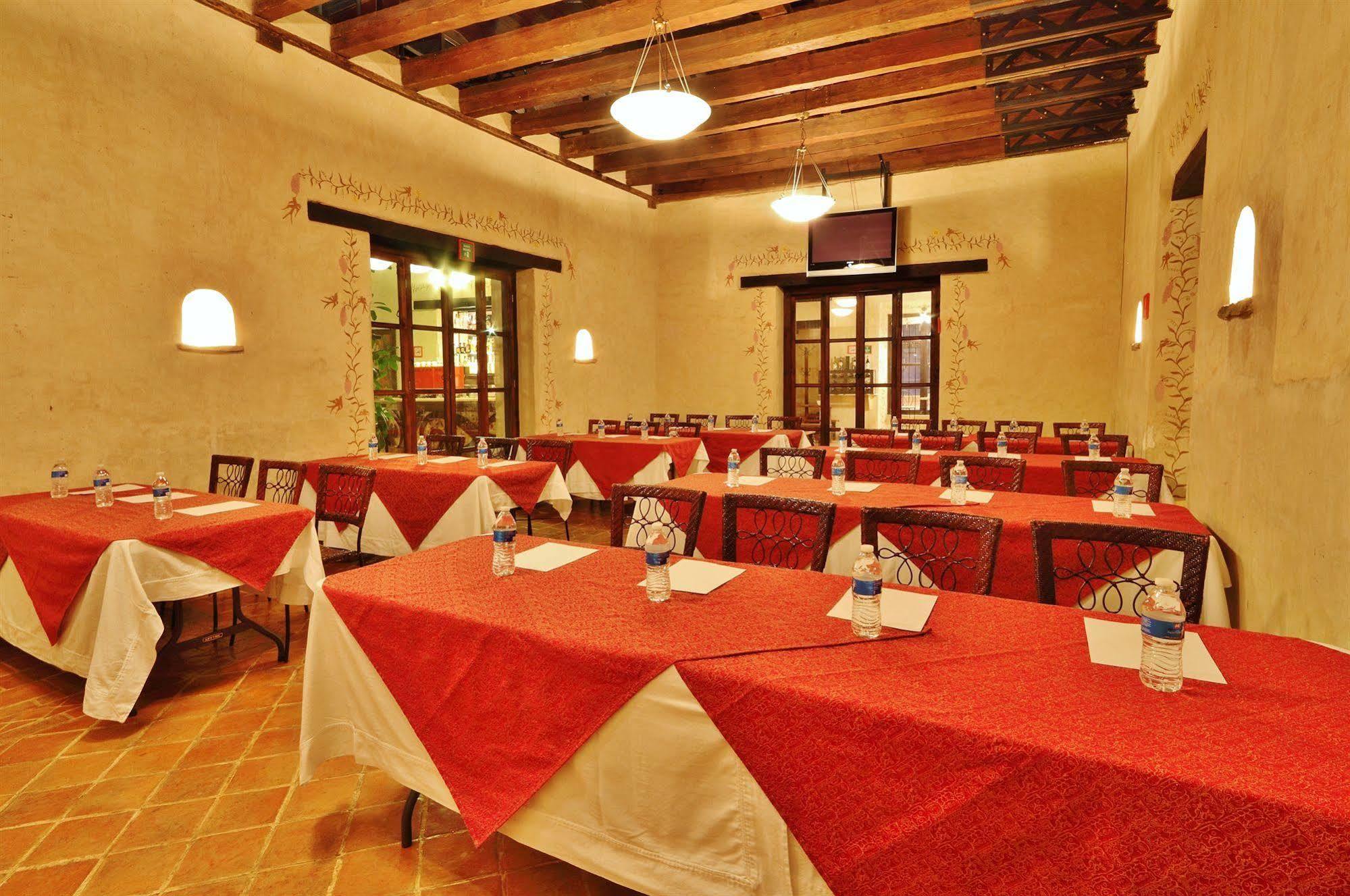 圣克里斯托瓦尔代拉斯卡萨斯米森大酒店 San Cristóbal de Las Casas 外观 照片